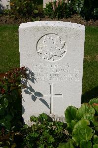 Dozinghem Military Cemetery - Lawrence, Reginald Charles Frogley